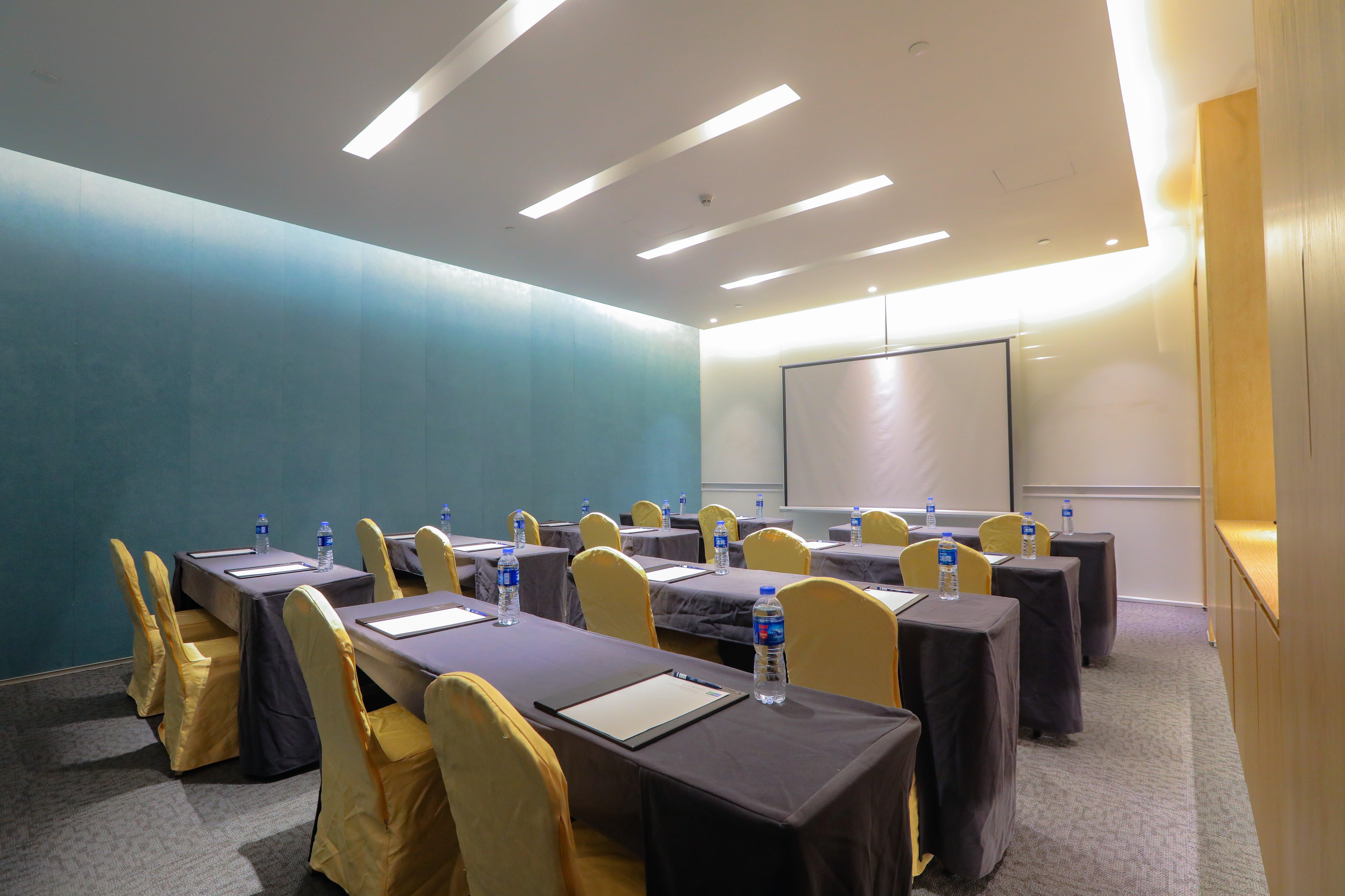 Holiday Inn Express Shanghai Songjiang Fangta By Ihg Экстерьер фото